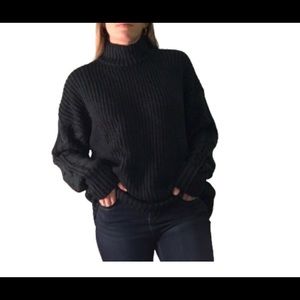 Rock and republic chunky knit sweater. Size large